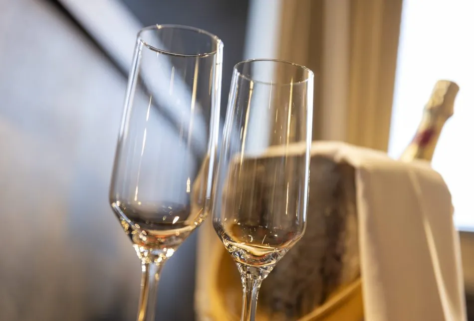 Zalen en Feesten | Säle und Partys | Meetings en events