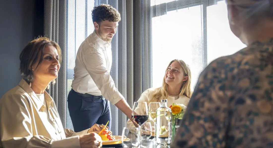 Diner Restaurant BØFF | Parkhotel Horst
