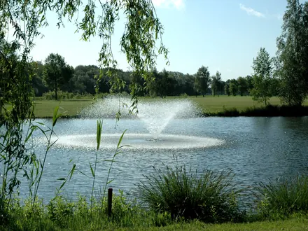 Pond with fountain at Golf- en Countryclub Geijsteren