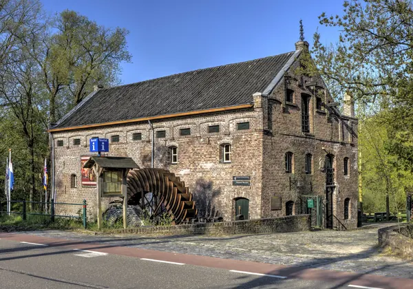 Die Wijmarsche Wassermühle von De IJsvogel in Arcen