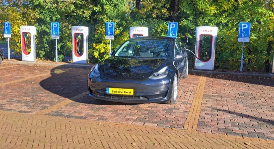 Tesla Superchargers at Parkhotel Horst