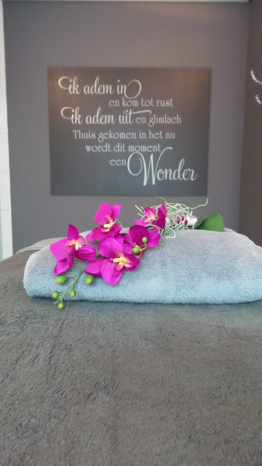 Beautysalon Sensis - Massage - Parkhotel Horst