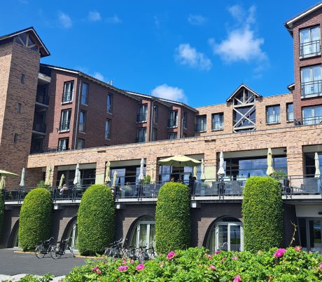 Parkhotel Horst | Terras | Uitzicht