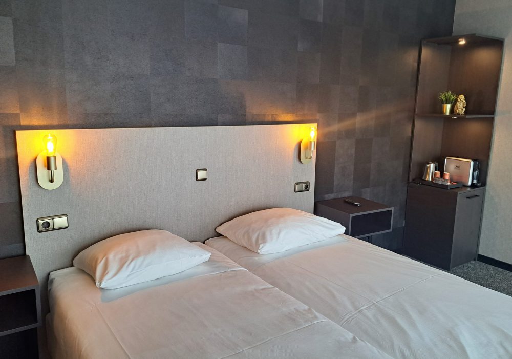 Deluxe kamer - bed Parkhotel Horst