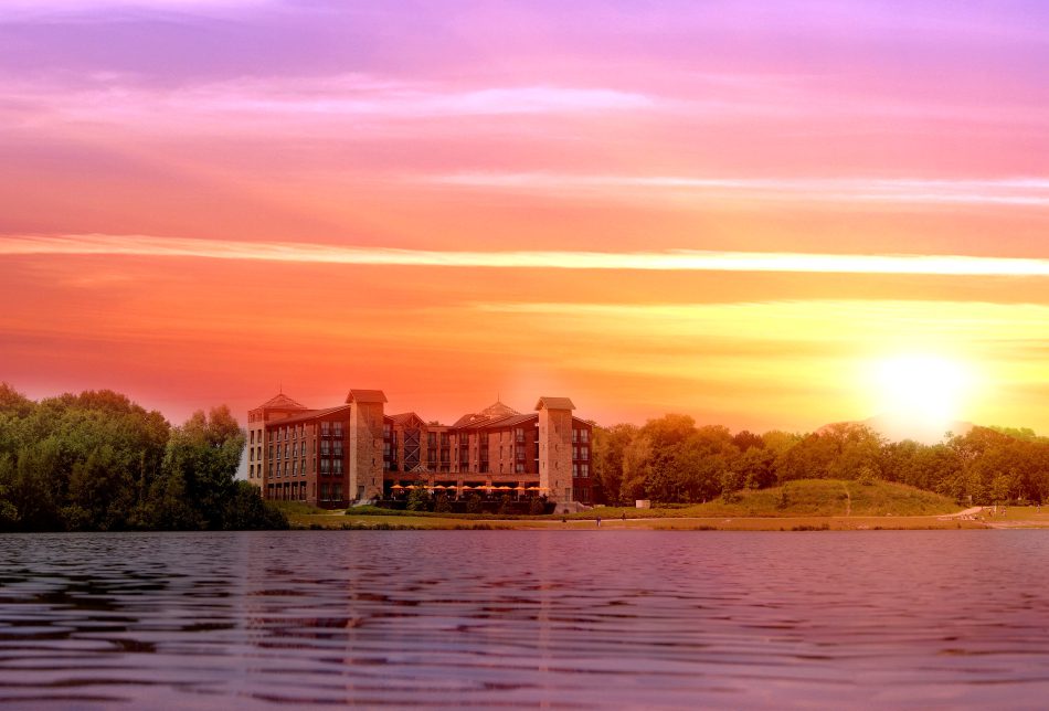 Panorama vooraanzicht Parkhotel Horstavond