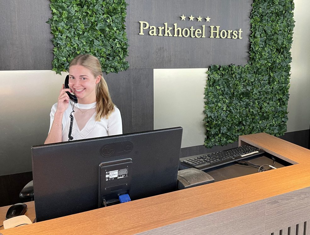 Telefonische contact - Parkhotel Horst